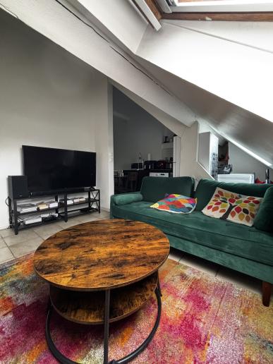 Appartement 2 pièces Le mee sur seine disponible à la Location