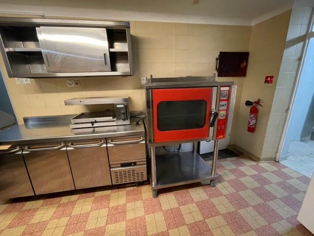 Murs Commerciaux  pièces Voisenon disponible à la Vente