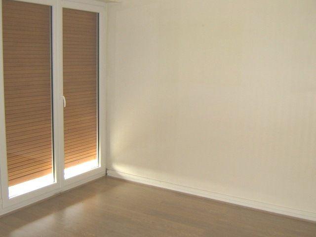 Appartement 3 pièces Le mee sur seine disponible à la Location