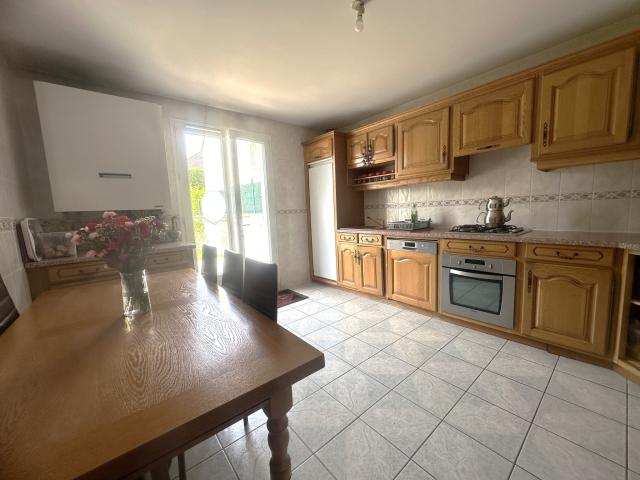Maison 7 pièces Melun disponible à la Vente