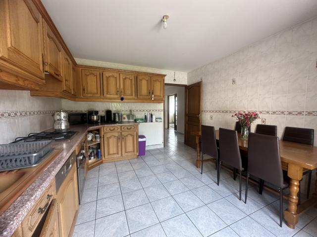 Maison 7 pièces Melun disponible à la Vente