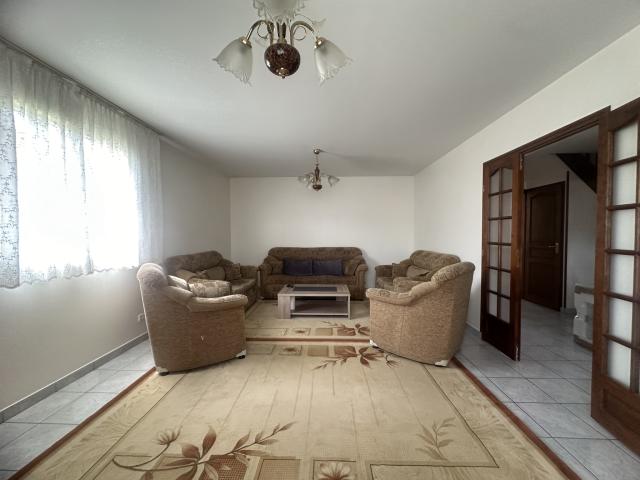 Maison 7 pièces Melun disponible à la Vente