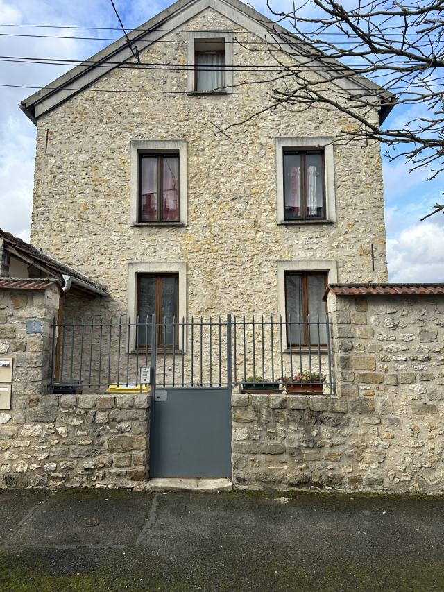 Appartement 2 pièces Melun disponible à la Location