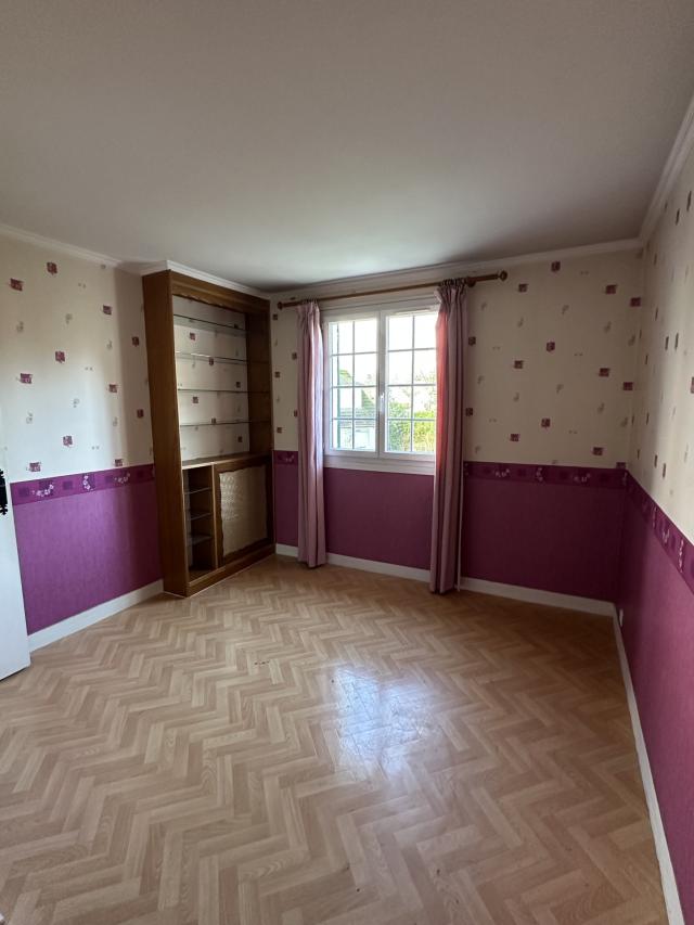 Maison 6 pièces Vaux le penil disponible à la Vente
