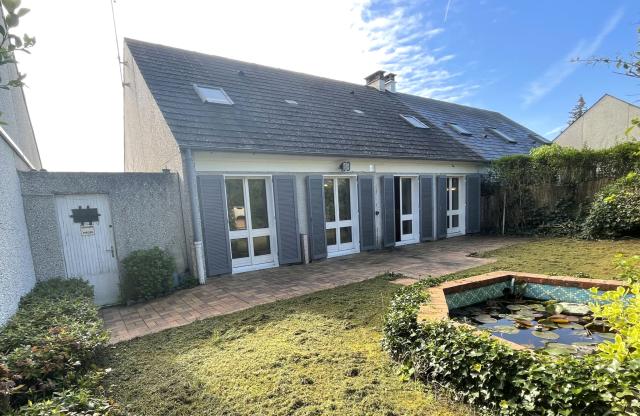 Maison 4 pièces Le mee sur seine disponible à la Vente