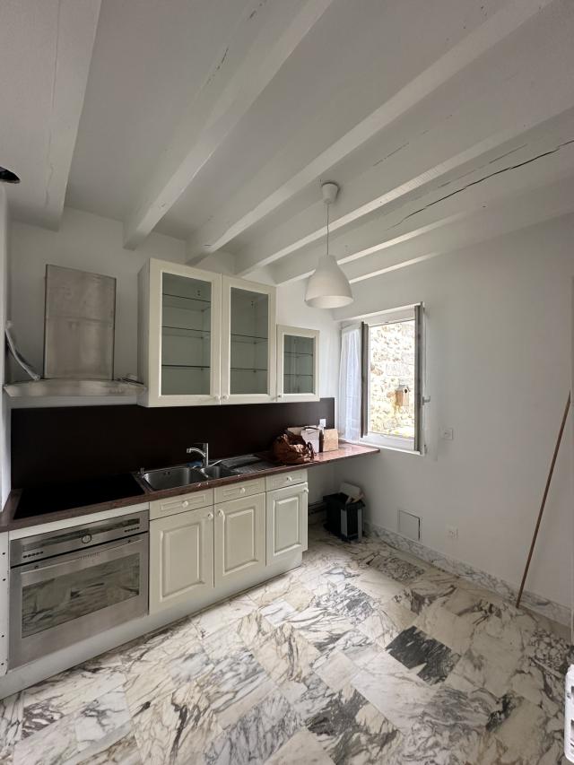 Maison De Village 3 pièces St germain laxis disponible à la Location
