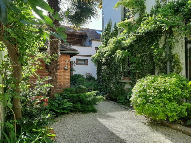 Maison 10 pièces Nangis disponible à la Vente