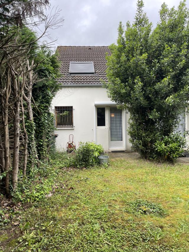Maison 6 pièces Le mee sur seine disponible à la Vente