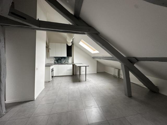 Appartement 2 pièces Melun disponible à la Vente