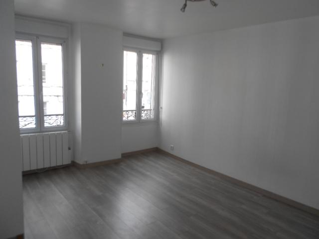 Studio 1 pièces Melun disponible à la Vente