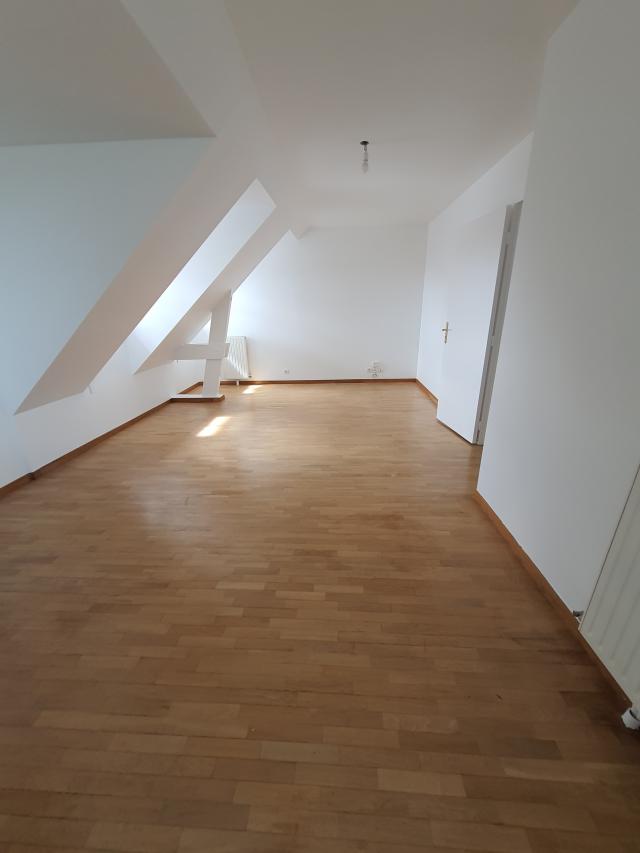 Appartement 3 pièces Melun disponible à la Vente