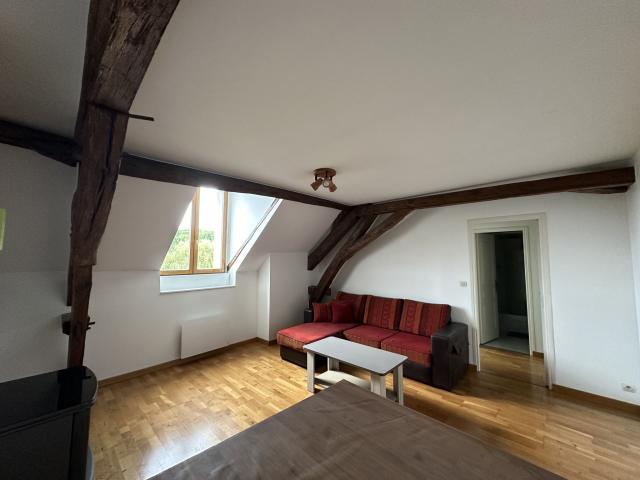 Appartement 2 pièces Moret-loing-et-orvanne disponible à la Location