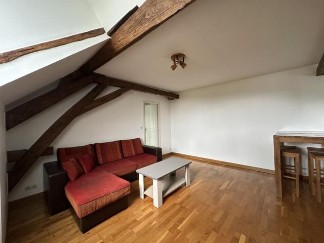 Appartement 2 pièces Moret-loing-et-orvanne disponible à la Location