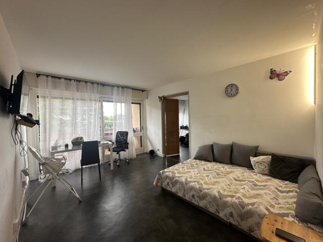 Appartement 3 pièces Le mee sur seine disponible à la Location