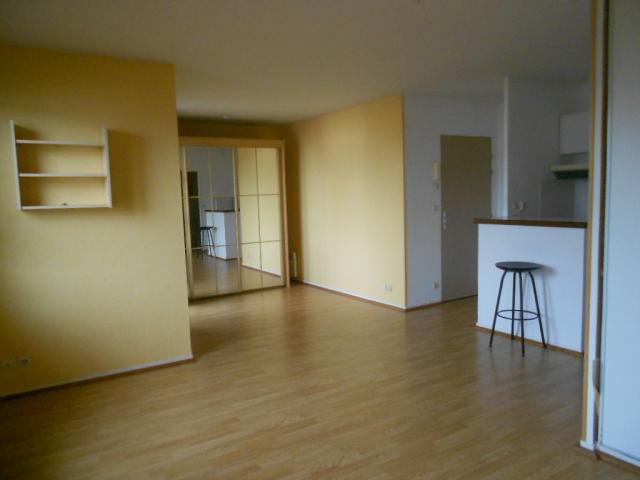 Appartement 2 pièces Melun disponible à la Location