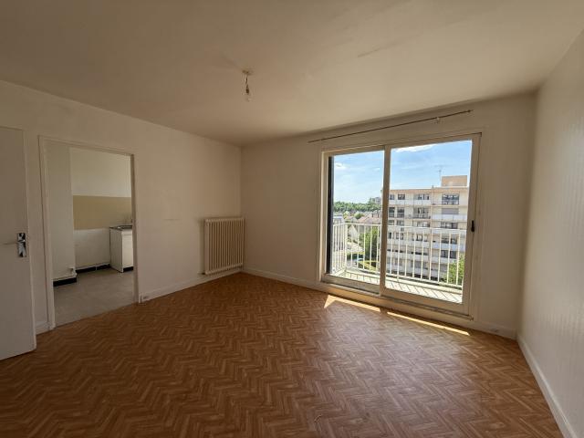 Appartement 2 pièces Melun disponible à la Vente