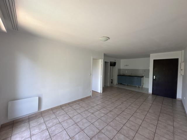Appartement 2 pièces Melun disponible à la Location
