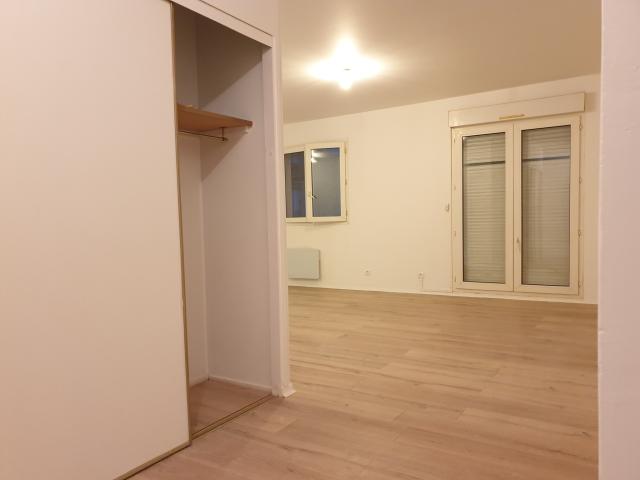 Studio 1 pièces Melun disponible à la Location