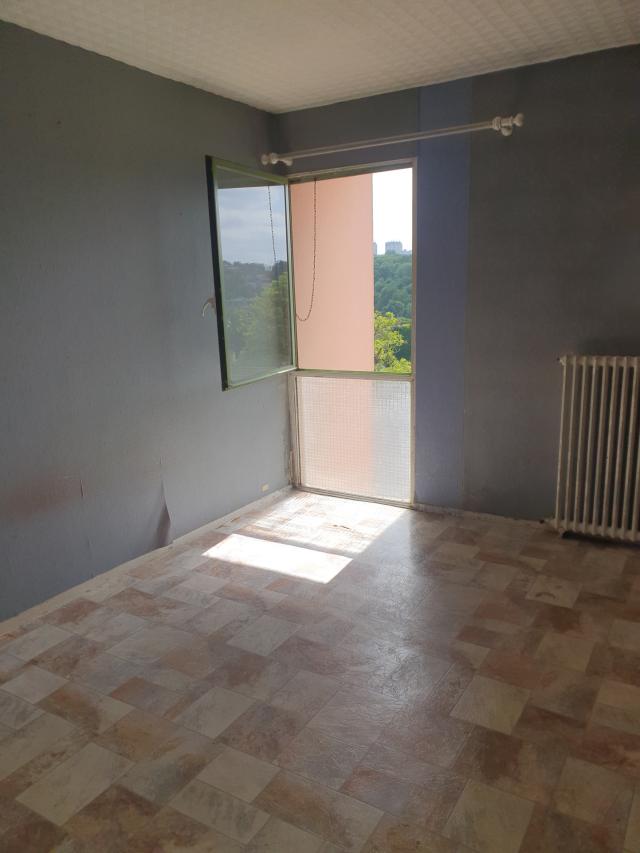 Duplex 3 pièces Melun disponible à la Vente