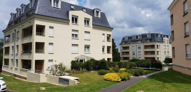 Studio 1 pièces Dammarie les lys disponible à la Location