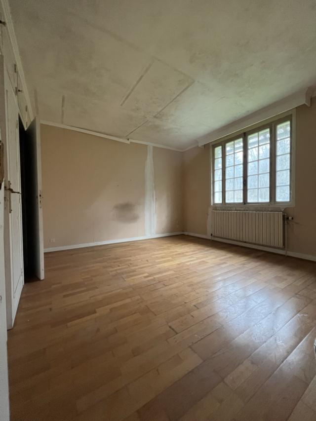 Maison 4 pièces Livry sur seine disponible à la Vente