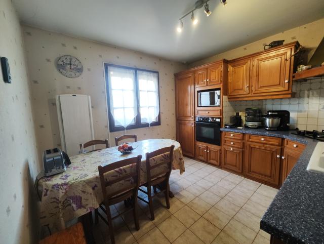 Maison 6 pièces Rubelles disponible à la Vente
