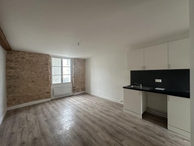 Appartement 3 pièces Melun disponible à la Location