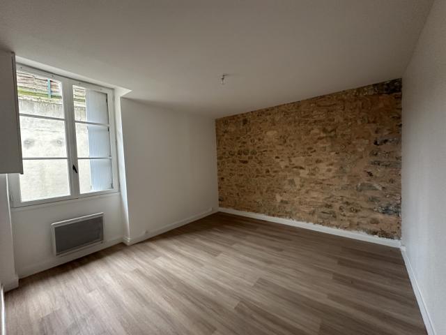 Appartement 3 pièces Melun disponible à la Location