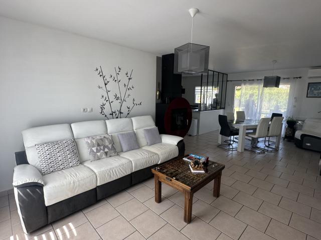 Maison 5 pièces Sivry courtry disponible à la Vente
