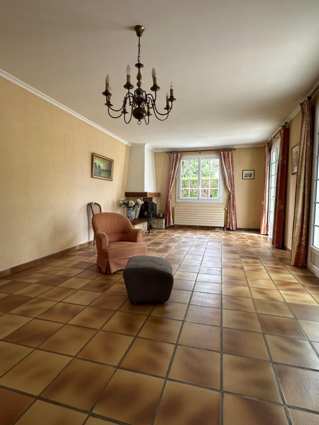 Maison 7 pièces Maincy disponible à la Vente