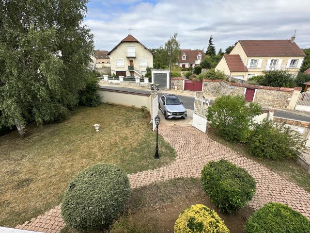 Maison 7 pièces Maincy disponible à la Vente