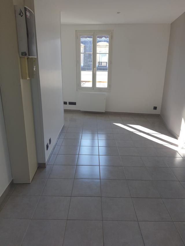Appartement 2 pièces Fontainebleau disponible à la Location