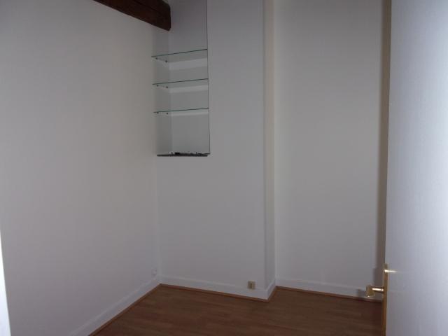 Appartement 4 pièces Melun disponible à la Location