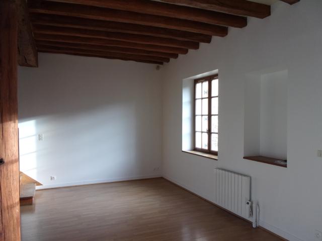 Appartement 4 pièces Melun disponible à la Location