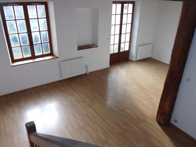 Appartement 4 pièces Melun disponible à la Location