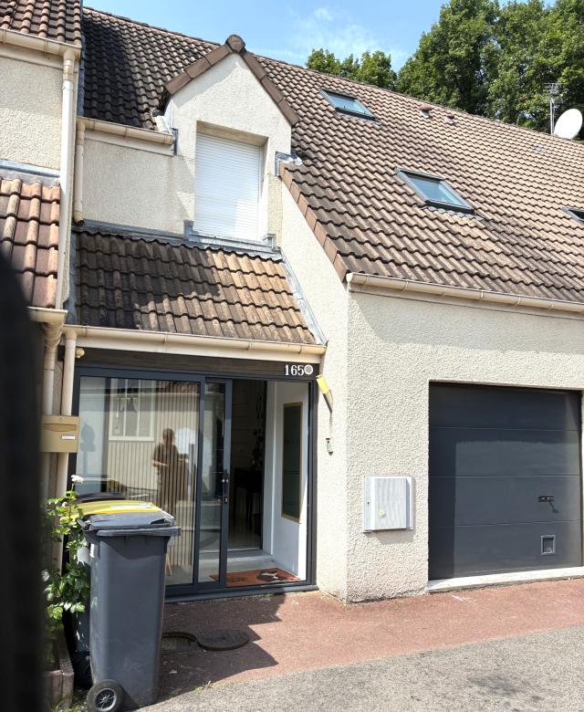 Maison 5 pièces Le mee sur seine disponible à la Vente