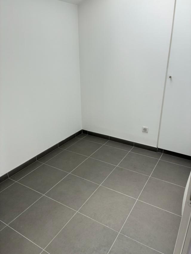 Appartement 2 pièces Corbeil essonnes disponible à la Vente