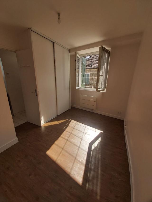Appartement 2 pièces Melun disponible à la Location