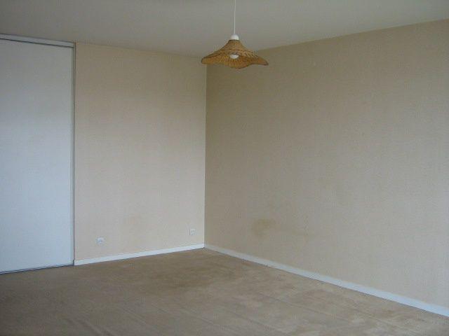 Appartement 1 pièces Melun disponible à la Location