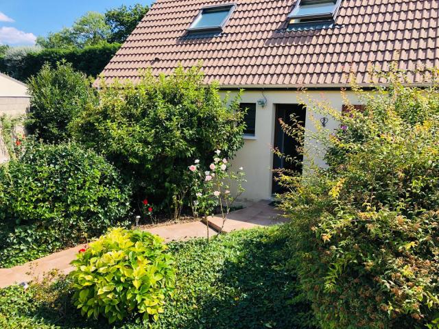 Maison 6 pièces Le mee sur seine disponible à la Vente