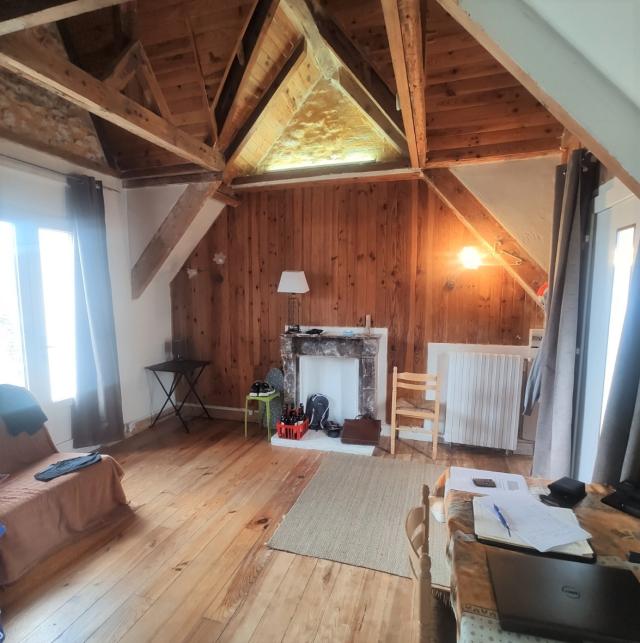Maison 9 pièces Le mee sur seine disponible à la Vente