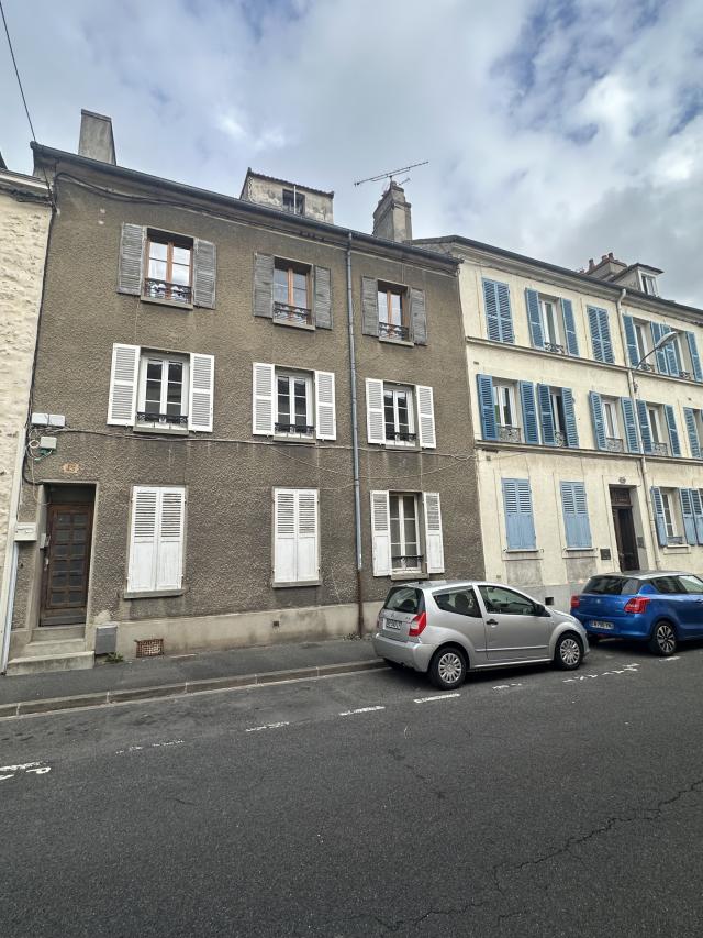 Appartement 3 pièces Melun disponible à la Location