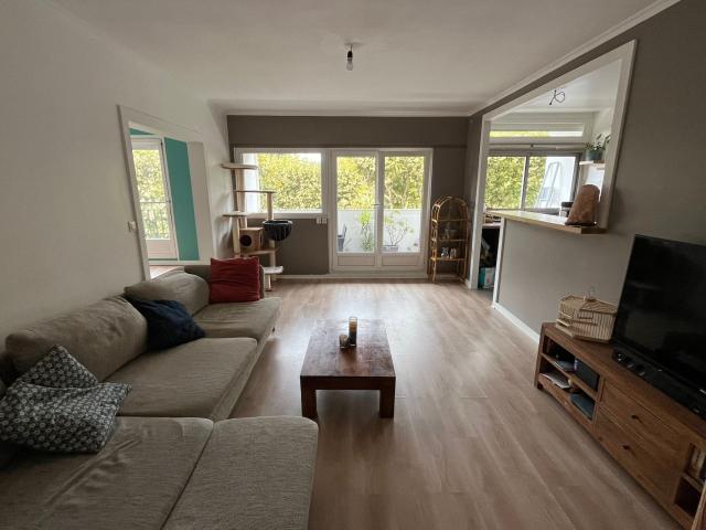 Appartement 4 pièces Le mee sur seine disponible à la Vente