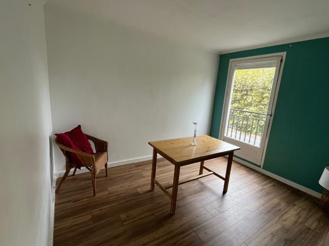 Appartement 4 pièces Le mee sur seine disponible à la Vente