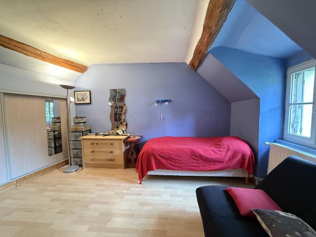 Maison 7 pièces Rubelles disponible à la Vente