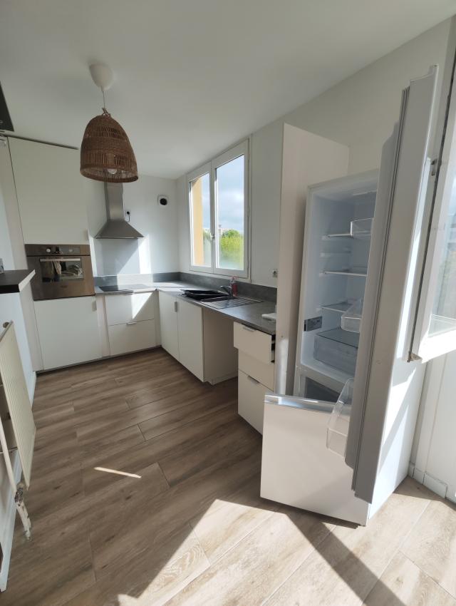 Appartement 3 pièces Le mee sur seine disponible à la Location