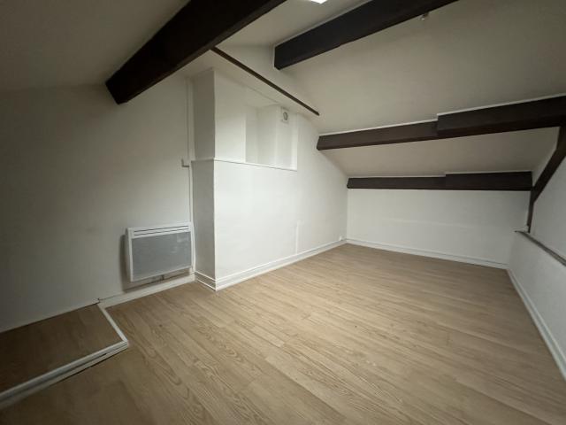 Appartement 4 pièces Melun disponible à la Location