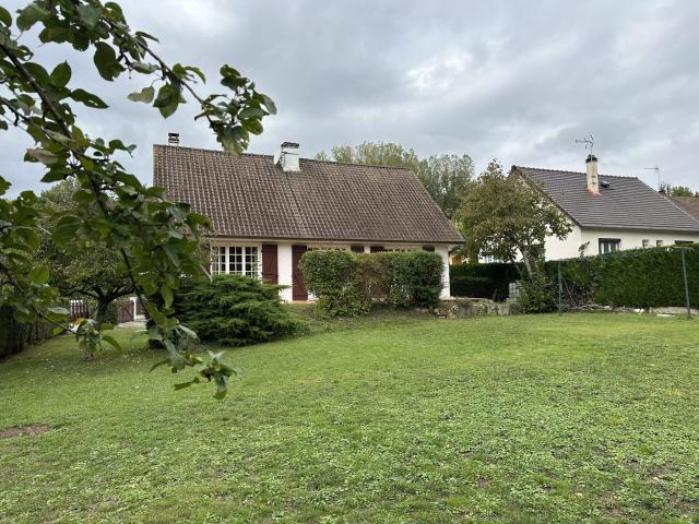 Maison 6 pièces Rubelles disponible à la Vente
