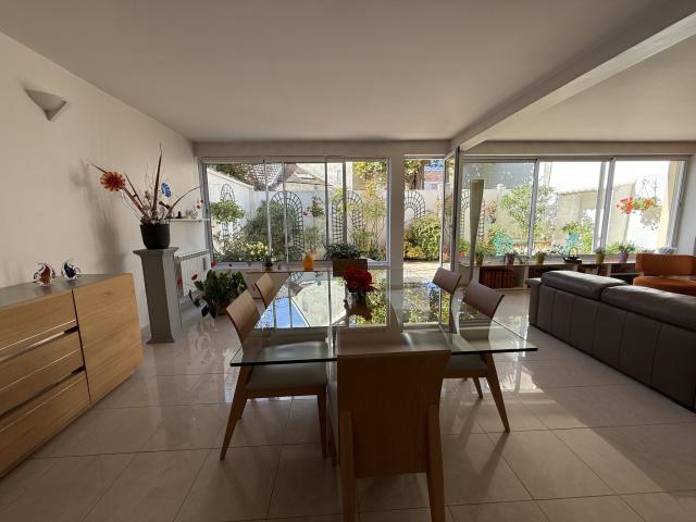 Loft 7 pièces Melun disponible à la Vente