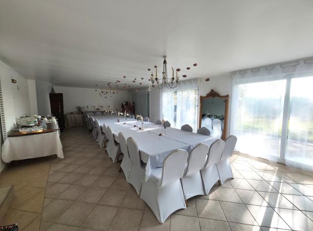 Maison 8 pièces Boissettes disponible à la Vente